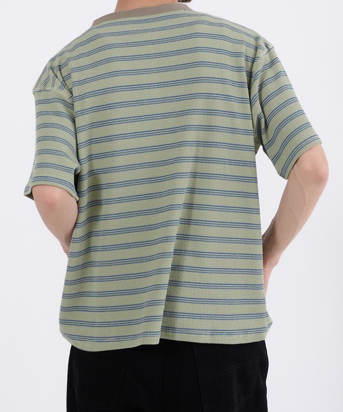 Perushu(ペルーシュ)の「WAFFLE BORDER HENLEY NECK T-SHIRT/ワッフルボーダー ヘンリーネックTシャツ(Tシャツ/カットソー・メンズ・ネイビー/グリーン/アイボリー・MEDIUM/LARGE)」の4枚目の写真