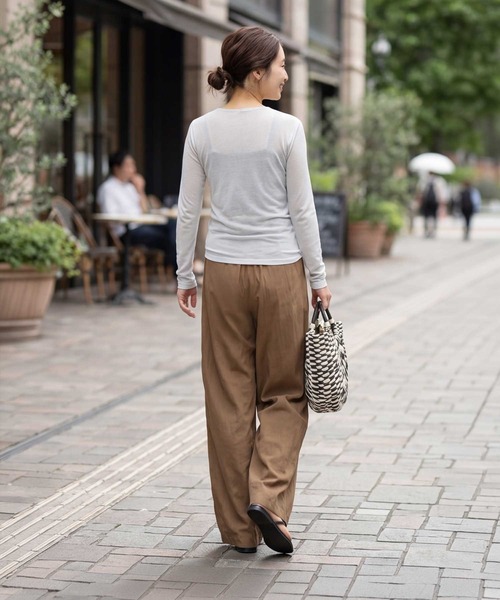 STYLE DELI(スタイルデリ)の「夏に着る極薄シアー長袖カットトップス(Tシャツ/カットソー・レディース・ホワイト/グレー・FREE)」の15枚目の写真