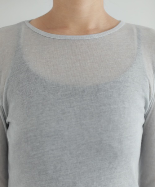 STYLE DELI(スタイルデリ)の「夏に着る極薄シアー長袖カットトップス(Tシャツ/カットソー・レディース・ホワイト/グレー・FREE)」の4枚目の写真