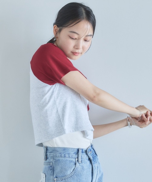 archives(アルシーヴ)の「ラグランバイカラーチビTEE(Tシャツ/カットソー・レディース・オートミール/アイボリー・MEDIUM)」の4枚目の写真