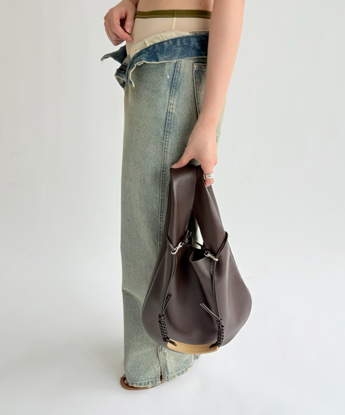 EDIT. FOR LULU（エディットフォールル）の「【_Fot/フォート】plywood knot handle bag（クラッチバッグ・レディース・ブラウン・FREE）」の3枚目の写真