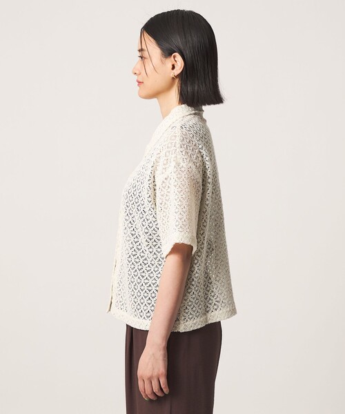 A DAY IN THE LIFE UNITED ARROWS(アデイインザライフユナイテッドアローズ)の「レース ショートスリーブシャツ ‐ウォッシャブル‐ <A DAY IN THE LIFE>(シャツ/ブラウス・レディース・ダークグレー/オフホワイト/マスタード・FREE)」の7枚目の写真
