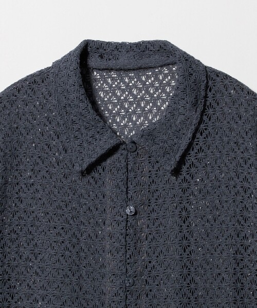 A DAY IN THE LIFE UNITED ARROWS(アデイインザライフユナイテッドアローズ)の「レース ショートスリーブシャツ ‐ウォッシャブル‐ <A DAY IN THE LIFE>(シャツ/ブラウス・レディース・ダークグレー/オフホワイト/マスタード・FREE)」の10枚目の写真