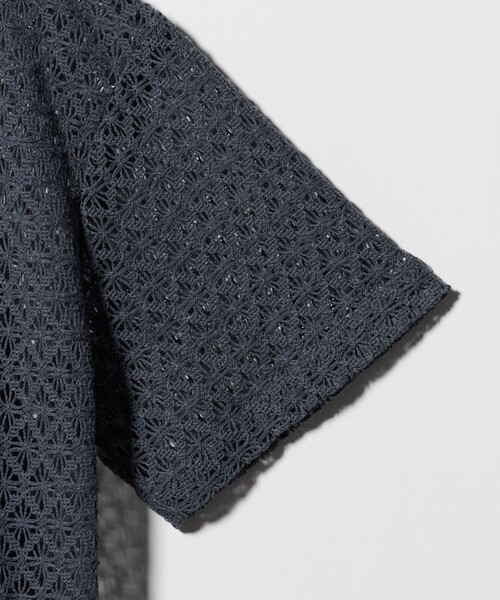 A DAY IN THE LIFE UNITED ARROWS(アデイインザライフユナイテッドアローズ)の「レース ショートスリーブシャツ ‐ウォッシャブル‐ <A DAY IN THE LIFE>(シャツ/ブラウス・レディース・ダークグレー/オフホワイト/マスタード・FREE)」の11枚目の写真