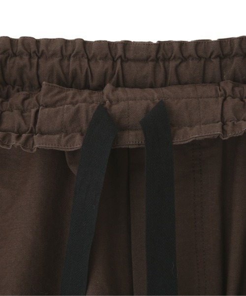MHL.(エムエイチエル)の「LIGHTWEIGHT COTTON NYLON TWILL(その他パンツ・メンズ・ボルドー/ブラック・LARGE/MEDIUM)」の10枚目の写真