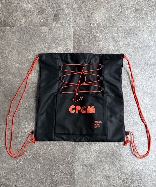 CPCM(シーピーシーエム)の「カラーロゴナップサック(トートバッグ・メンズ・ブラック/ネイビー/カーキ・FREE)」の17枚目の写真
