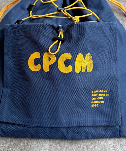 CPCM(シーピーシーエム)の「カラーロゴナップサック(バックパック/リュック・メンズ・ブラック/ネイビー/カーキ/グレー/ブラウン・FREE)」の13枚目の写真