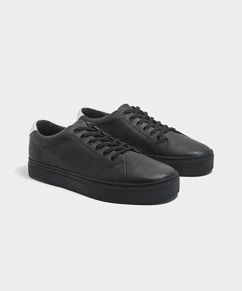 Saturdays NYC(サタデーズ ニューヨークシティ )の「Derek Womens(スニーカー・レディース・ホワイト/ブラック/ブルー・23.0cm/24.0cm)」の1枚目の写真
