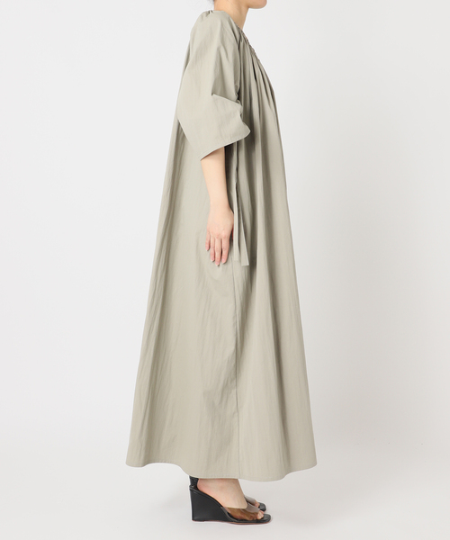 CITYSHOP（シティーショップ）の「GATHER SLEEVE DRESS：ワンピース（ワンピース・レディース・ベージュ/ブラック・36/38）」の18枚目の写真