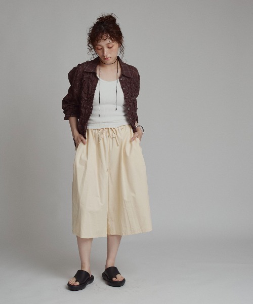W:Huku(フーク)の「【W:Huku / スムースタッチコットン】バミューダ パンツ / Smooth Touch Cotton Bermuda Shorts(その他パンツ・レディース・ベージュ系その他/オフホワイト/スカイブルー・FREE)」の3枚目の写真