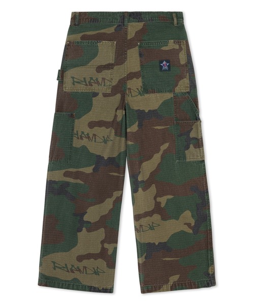 RIPNDIP(リップンディップ)の「CLAWS CAMO WIDE FIT CARPENTER PANTS(カーゴパンツ・メンズ・カモフラージュ・SMALL/X-SMALL)」の2枚目の写真