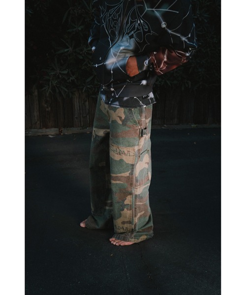 RIPNDIP(リップンディップ)の「CLAWS CAMO WIDE FIT CARPENTER PANTS(カーゴパンツ・メンズ・カモフラージュ・SMALL/X-SMALL)」の6枚目の写真