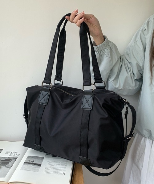 yuue' ( wear )(ユーイ)の「2WAY大容量ナイロントートバッグ/ママバッグ/旅行バッグ/A4サイズ対応(ショルダーバッグ・レディース・ブラック/アイボリー・FREE)」の10枚目の写真