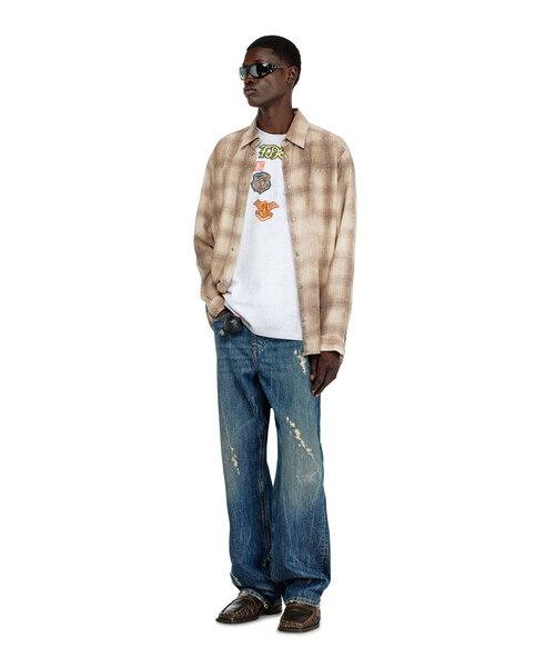 DIESEL(ディーゼル)の「メンズ Tシャツ T-BOXT-AA6(Tシャツ/カットソー・メンズ・ホワイト系その他・MEDIUM/XXX-LARGE/XX-LARGE/X-LARGE/SMALL/X-SMALL/LARGE)」の2枚目の写真