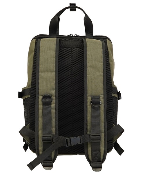 L.R.M(エルアールエム)の「L.R.M スクエア2層リュック(バックパック/リュック・メンズ・ブラウン系その他・FREE)」の4枚目の写真