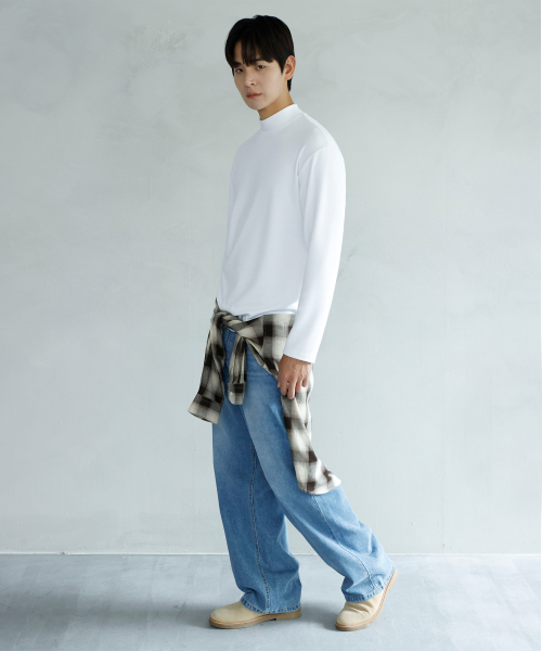 SIGNATURE（シグネチャ）の「[チェンジョンウXシグニチャー]モックネックニットTシャツ[ホワイト]（ニット/セーター・レディース・その他・MEDIUM/LARGE）」の6枚目の写真