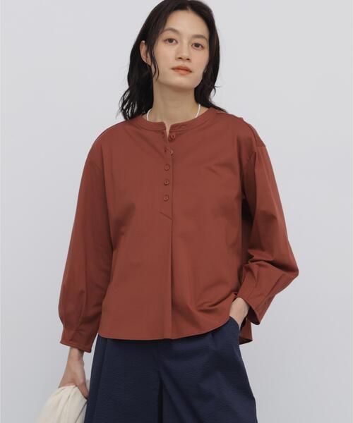 human woman(ヒューマンウーマン)の「◆トリコットカットソー釦ブラウス(Tシャツ/カットソー・レディース・ホワイト/オレンジ系その他/ベージュ系その他3・MEDIUM)」の1枚目の写真