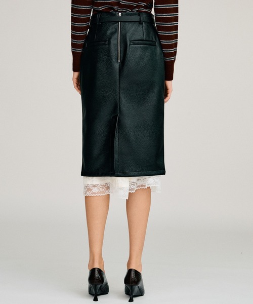 PRANK PROJECT(プランクプロジェクト)の「【2026Autumn Pre-Order】レイヤードヘムシンセティックレザースカート / Layered Hem Synthetic Leather Skirt(スカート・レディース・ブラック/ボルドー・38/36)」の18枚目の写真