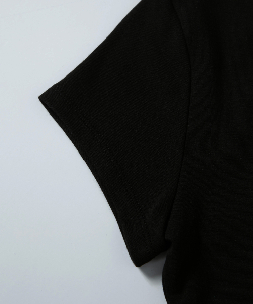 ASON(アズオン)の「EVER BUTTON TEE / BLACK(Tシャツ/カットソー・レディース・その他・FREE)」の6枚目の写真