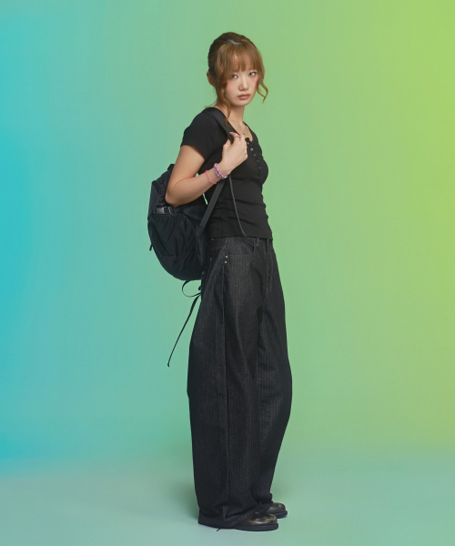 ASON(アズオン)の「EVER BUTTON TEE / BLACK(Tシャツ/カットソー・レディース・その他・FREE)」の12枚目の写真