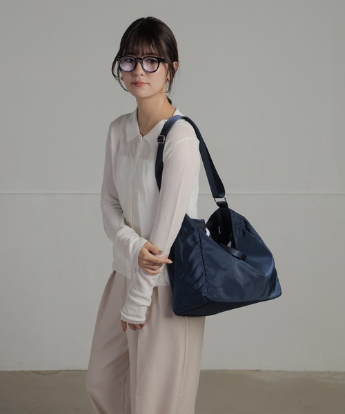 ALTROSE(アルトローズ)の「【A4・500mlペットボトル対応】2WAYトート ナイロン ドット A4(トートバッグ・レディース・ネイビー/グレー/ブラック・FREE)」の18枚目の写真