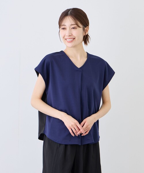 Jayro(ジャイロ)の「エステルスパン合わせネックプルオーバー(Tシャツ/カットソー・レディース・キャメル/ブルー系その他2/イエロー系その他4・FREE)」の2枚目の写真