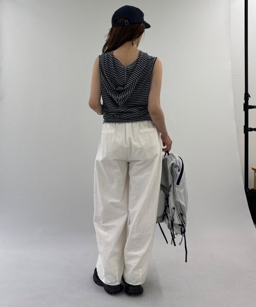 w closet（ダブルクローゼット）の「ボーダーノースリフーディー（その他トップス・レディース・オフホワイト/ネイビー/グリーン・FREE）」の9枚目の写真
