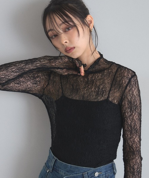 &. NOSTALGIA（アンドドットノスタルジア）の「ストレッチレースハイネックプルオーバー（Tシャツ/カットソー・レディース・ブラック/オフホワイト/グレイッシュベージュ・FREE）」の15枚目の写真
