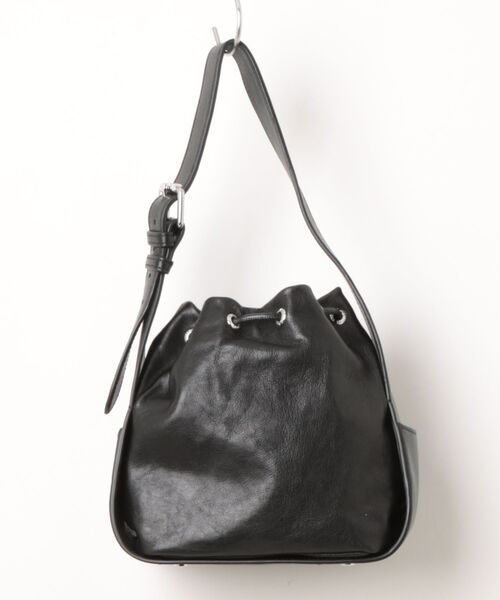Vivienne Westwood(ヴィヴィアンウエストウッド)の「STACEY BUCKET BAG(ハンドバッグ・レディース・ブラック・FREE)」の2枚目の写真