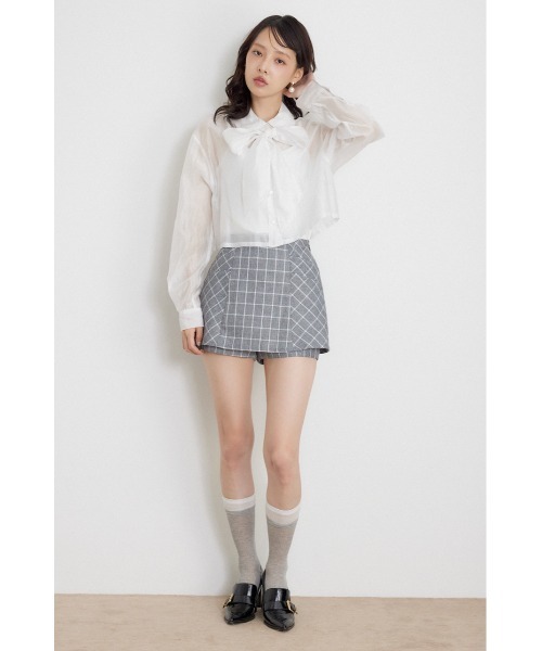 rienda(リエンダ)の「クロップドシアーシャツ 夏服 秋服(シャツ/ブラウス・レディース・ライトブルー/ブラック/ホワイト・FREE)」の4枚目の写真
