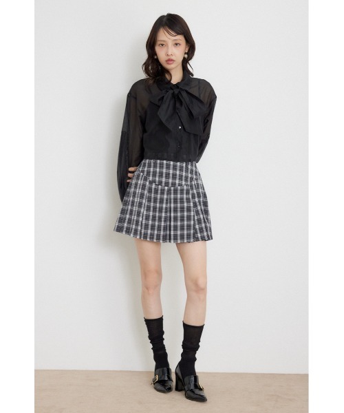 rienda(リエンダ)の「クロップドシアーシャツ 夏服 秋服(シャツ/ブラウス・レディース・ライトブルー/ブラック/ホワイト・FREE)」の16枚目の写真