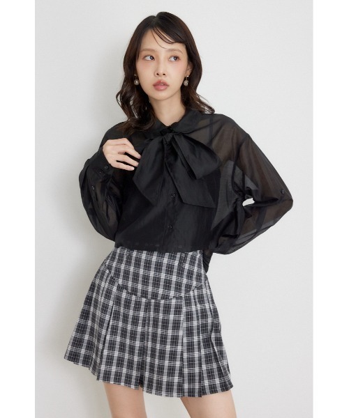 rienda(リエンダ)の「クロップドシアーシャツ 夏服 秋服(シャツ/ブラウス・レディース・ライトブルー/ブラック/ホワイト・FREE)」の19枚目の写真
