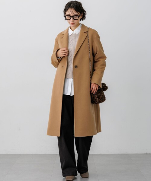 23区(ニジュウサンク)の「レオパード フェイクファー チャーム バッグ(ショルダーバッグ・レディース・ダークブラウン系・F)」の2枚目の写真