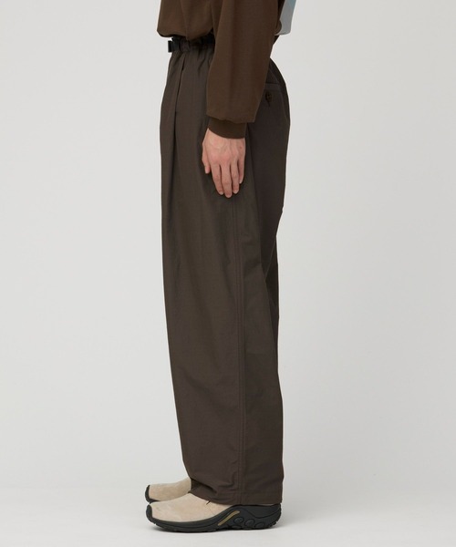 Snow Peak(スノーピーク)の「Snow Peak / Wool Nylon Taffeta Trousers ウールナイロンタフタ トラウザーズ(その他パンツ・メンズ・ブラック/ダークブラウン・L/XL/S/M)」の7枚目の写真