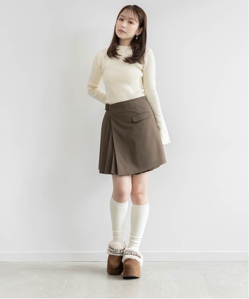 RANDA(ランダ)の「サイドプリーツミニスカート(スカート・レディース・ブラウン/グレー・0/1)」の13枚目の写真