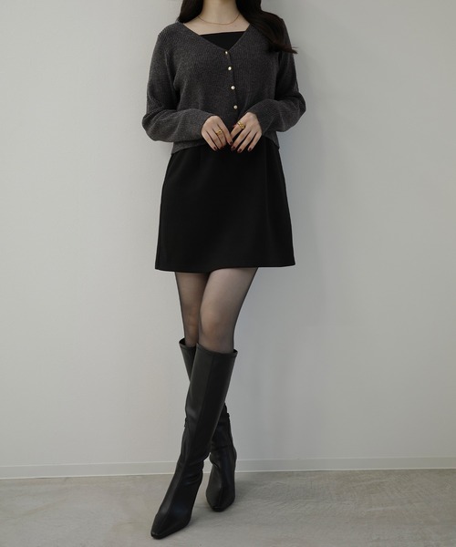 junoah（ジュノア）の「Vニットカーディガン+ミニキャミワンピセット（ワンピース・レディース・アイボリー/ブラック/チャコール・MEDIUM/SMALL/LARGE）」の6枚目の写真