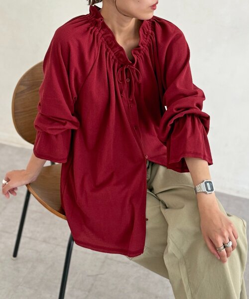 CPCM（シーピーシーエム）の「襟フリルワッフルブラウス（Tシャツ/カットソー・レディース・レッド/ブラック/グレー・FREE）」の2枚目の写真