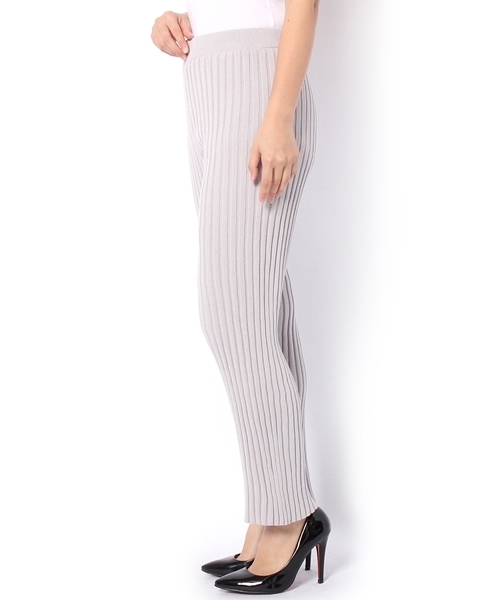 Chico(チコ)の「リブニットパンツ(その他パンツ・レディース・ライトグレー/ピンクベージュ・FREE)」の7枚目の写真