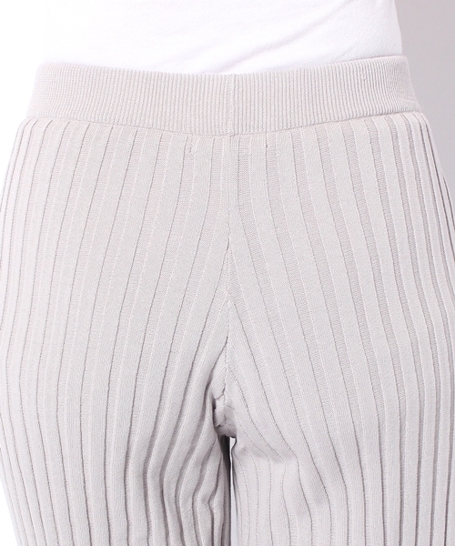 Chico(チコ)の「リブニットパンツ(その他パンツ・レディース・ライトグレー/ピンクベージュ・FREE)」の5枚目の写真