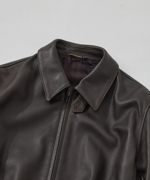 YLEVE(イレーヴ)の「【YLEVE/イレーヴ】SHEEP AVIATOR LEATHER JACKET(ブルゾン・メンズ・ダークブラウン・4)」の2枚目の写真