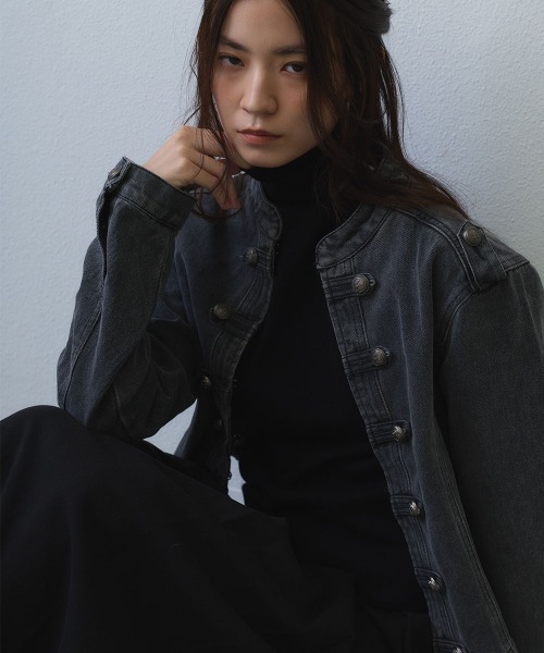 Clum(クルム)の「vintage napoleon denim jacket / ヴィンテージナポレオンデニムジャケット(ミリタリージャケット・レディース・ブラック・MEDIUM/LARGE/X-LARGE)」の1枚目の写真