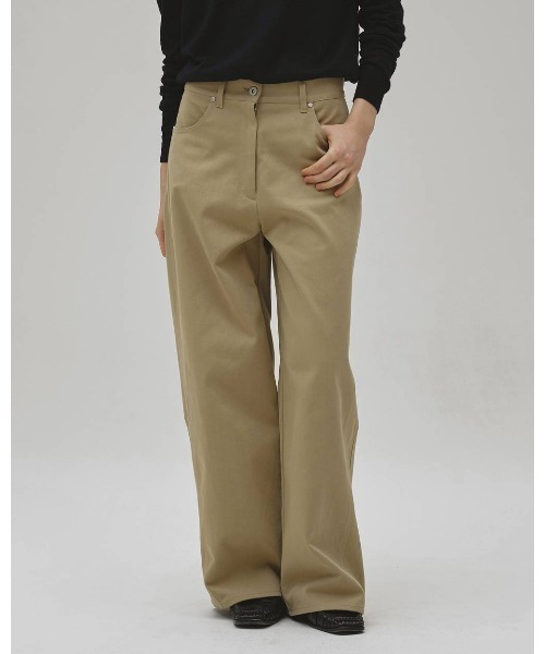 TODAYFUL（トゥデイフル）の「TODAYFUL Cottontwill Cocoon Pants（その他パンツ・レディース・オフホワイト/ブラック/ベージュ・38/36）」の3枚目の写真