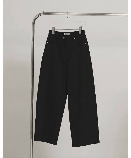 TODAYFUL（トゥデイフル）の「TODAYFUL Cottontwill Cocoon Pants（その他パンツ・レディース・オフホワイト/ブラック/ベージュ・38/36）」の13枚目の写真