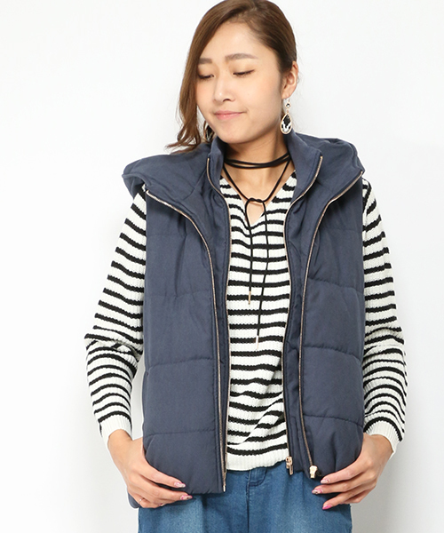 VENCEEXCHANGE（ヴァンスエクスチェンジ）の「Eピーチ中綿ベスト（ブルゾン・レディース・ネイビー/ブラック・LARGE/MEDIUM）」の4枚目の写真