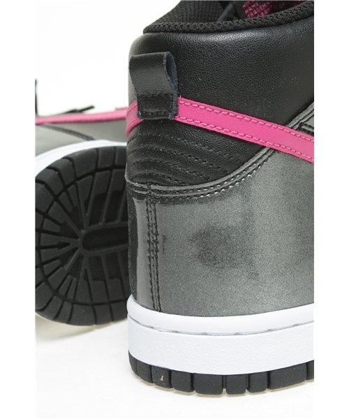 NIKE(ナイキ)の「WMNS NIKE DUNK HIGH '08 LE(流通限定)(スニーカー・レディース・パープル/ブラック・23/23.5/24/24.5)」の8枚目の写真