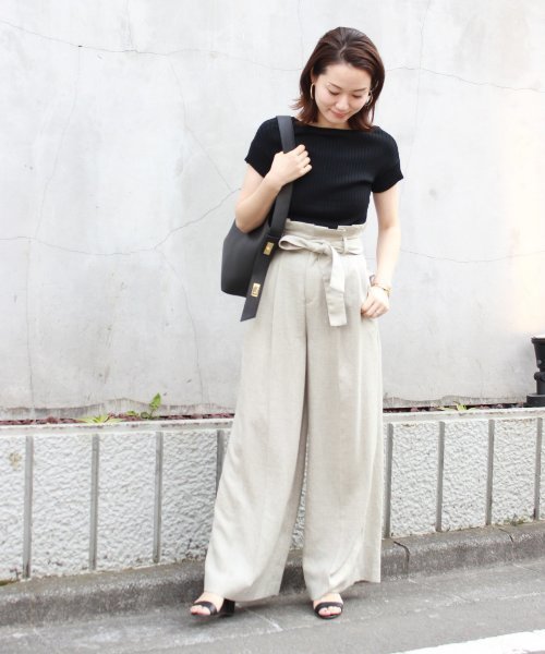 VIOLAd'ORO（ヴィオラドーロ）の「【VIOLA d'ORO】サイドベルト2WAY◆（トートバッグ・レディース・アイボリー/ブラック・FREE）」の3枚目の写真