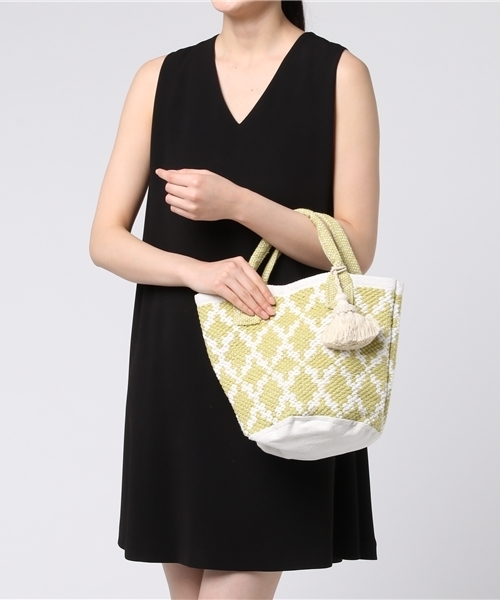 LBC（エルビーシー）の「グラフトート                         （トートバッグ・レディース・ネイビー/ブルー/イエロー・FREE）」の9枚目の写真