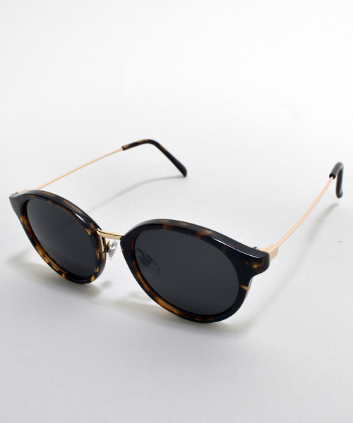 archives（アルシーヴ）の「ファッショングラスデミフレーム（サングラス・レディース・ブラック系その他/アイボリー・MEDIUM）」の2枚目の写真