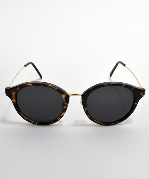 archives（アルシーヴ）の「ファッショングラスデミフレーム（サングラス・レディース・ブラック系その他/アイボリー・MEDIUM）」の3枚目の写真