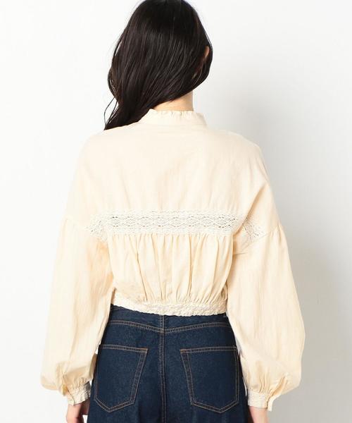 Another Edition（アナザーエディション）の「レーステープブラウス（シャツ/ブラウス・レディース・ベージュ/ナチュラル/ケリー・FREE）」の4枚目の写真
